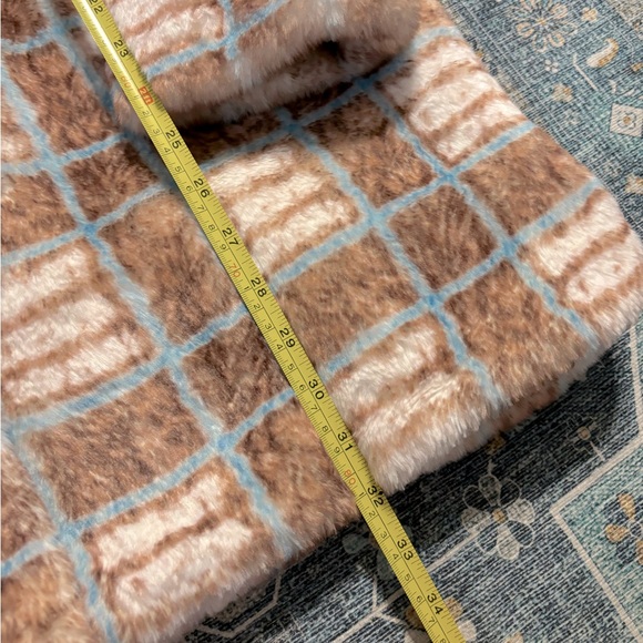 💎RARE💎🆕ANTHROPOLOGIE Brand HUTCH, Faux Fur Shacket, Size Medium - Picture 10 of 11